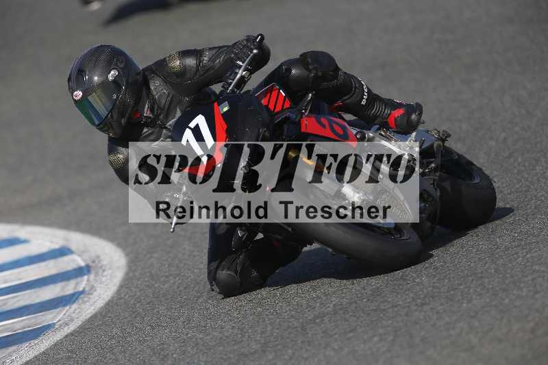 /Archiv-2024/02 29.01.-02.02.2024 Moto Center Thun Jerez/Gruppe gruen-green/77